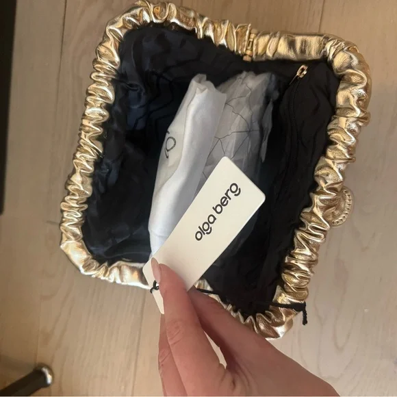 Olga Berg Shimmering Gold Clutch - Picture 4 of 5
